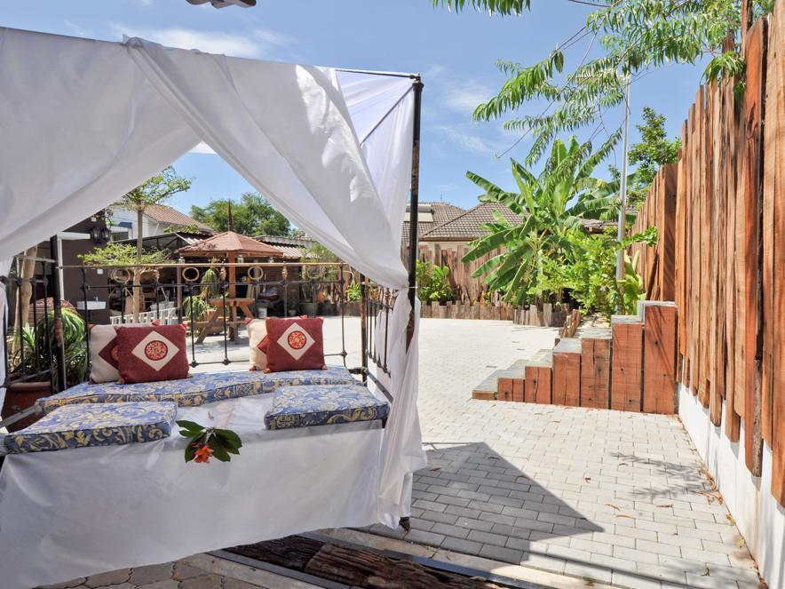 Npf Bali Villa Ipoh Exterior photo