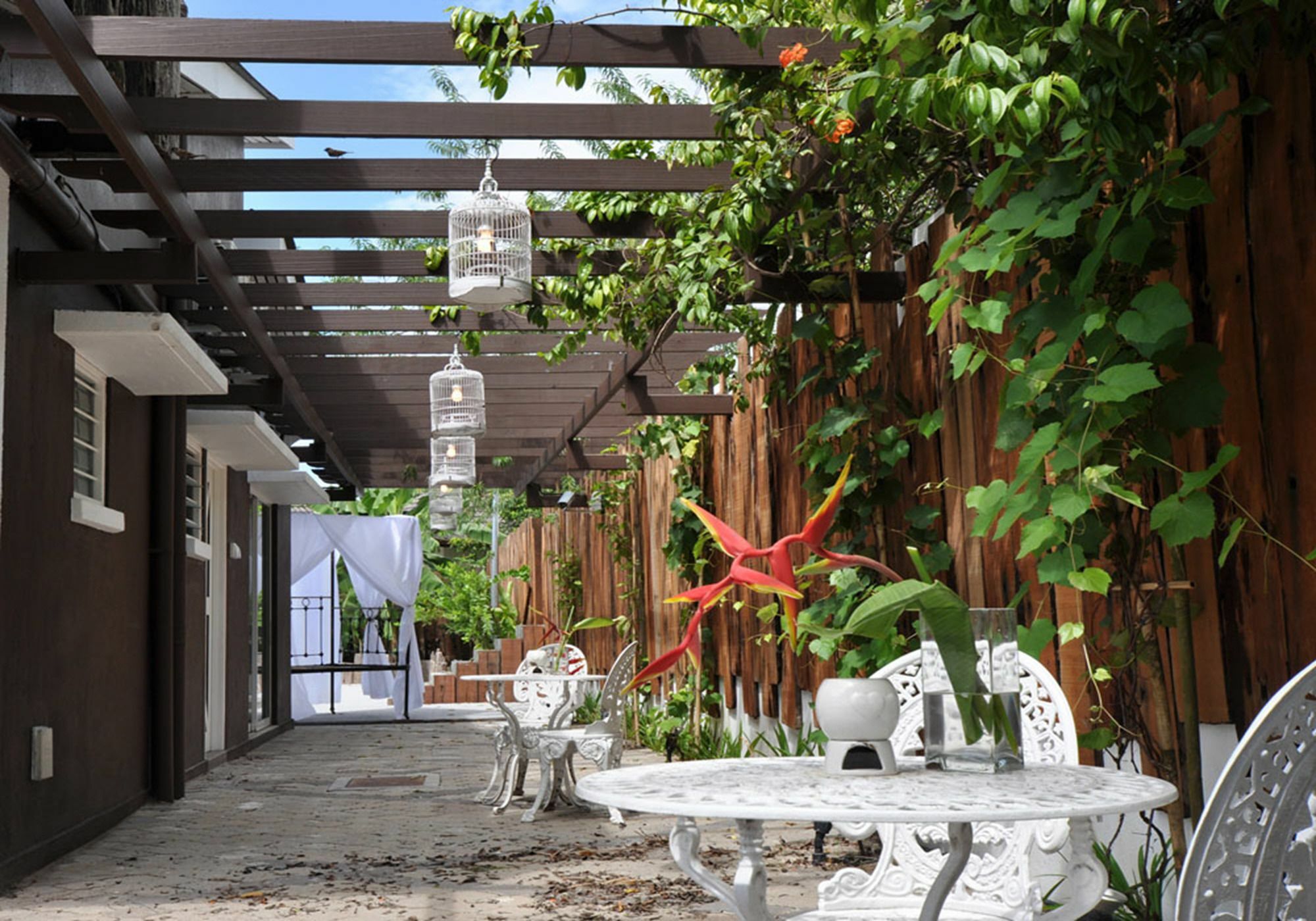Npf Bali Villa Ipoh Exterior photo